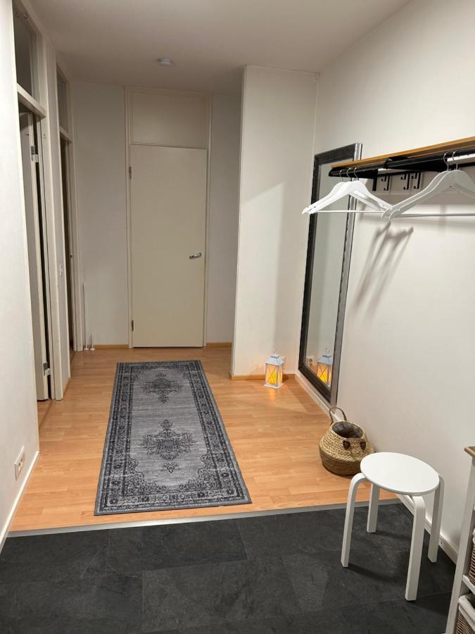 Keskustan Tilava Kaksio Lejlighed Rovaniemi Eksteriør billede